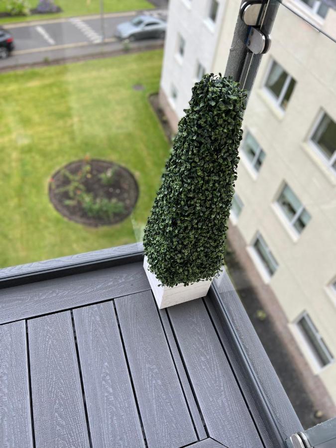 Beachfront Penthouse, Largs Leilighet Eksteriør bilde